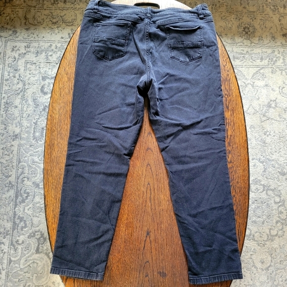 SOHO NY & Co Faded Black Curvy Boyfriend Jeans Size Women's 18 - Picture 4 of 11